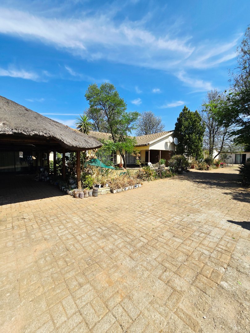 3 Bedroom Property for Sale in Stilfontein Ext 4 North West